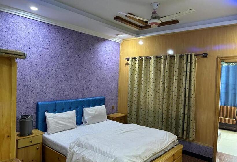 هتل Glorious Continental