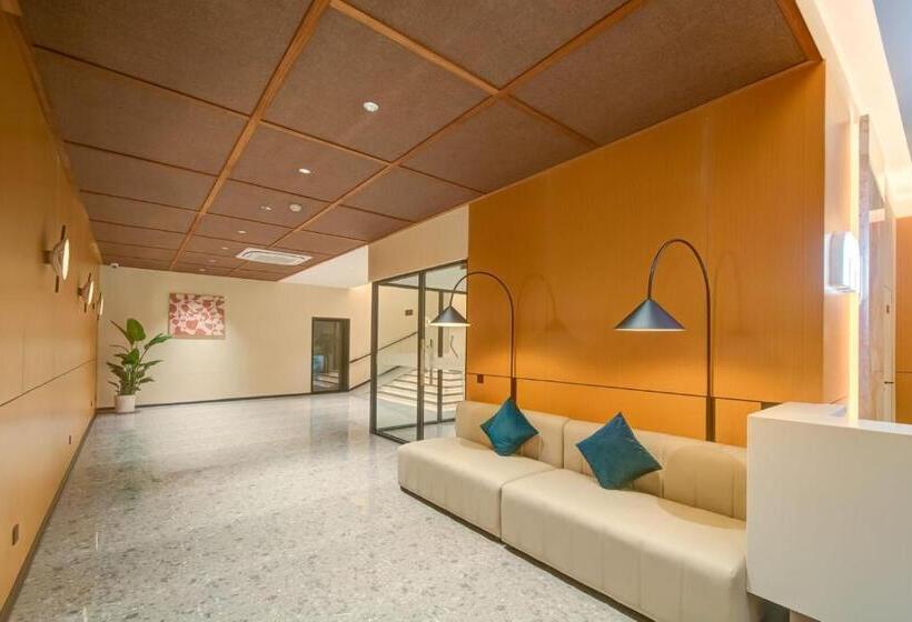 Otel Zhuhai Xiangwang