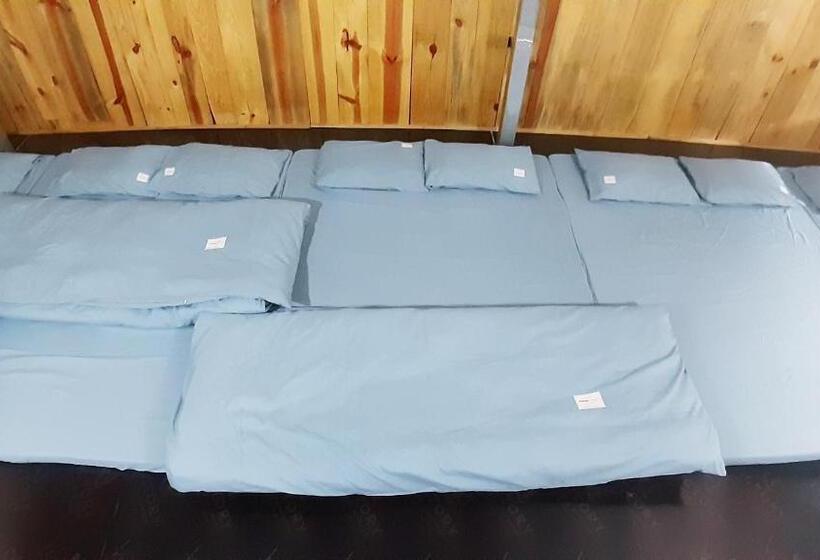 بنسيون Hoa Núi Homestay