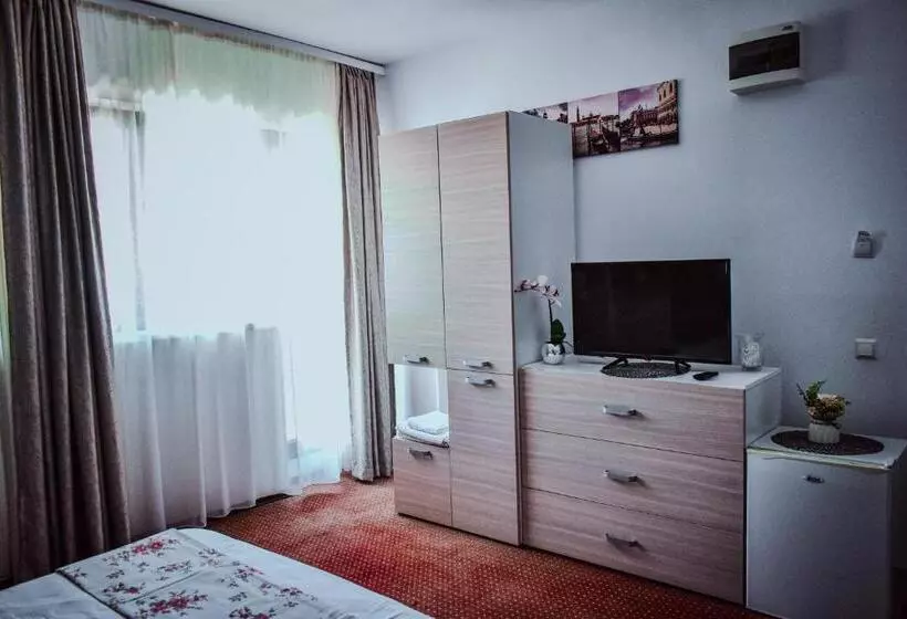 ペンション Nice Boutique