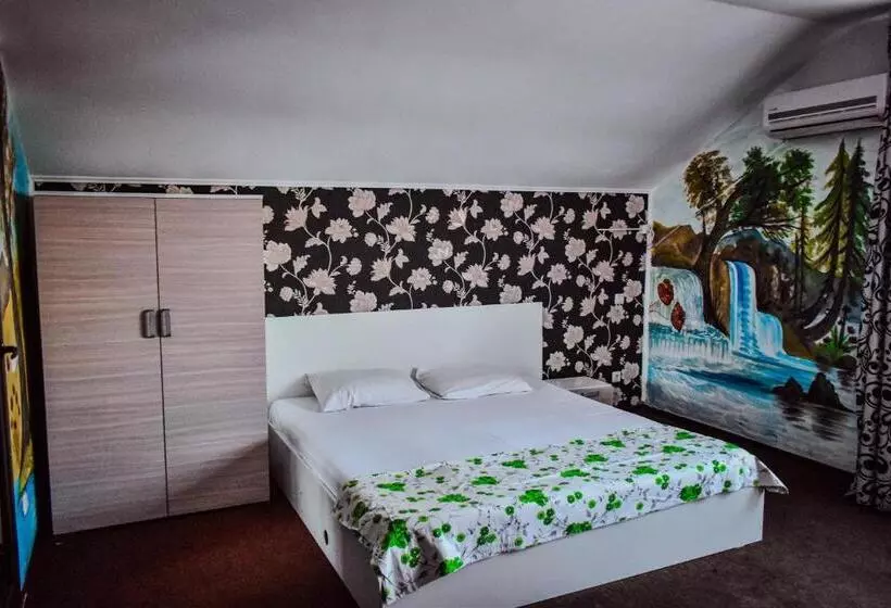 ペンション Nice Boutique