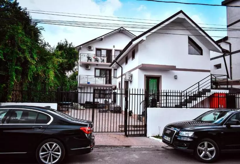 ペンション Nice Boutique