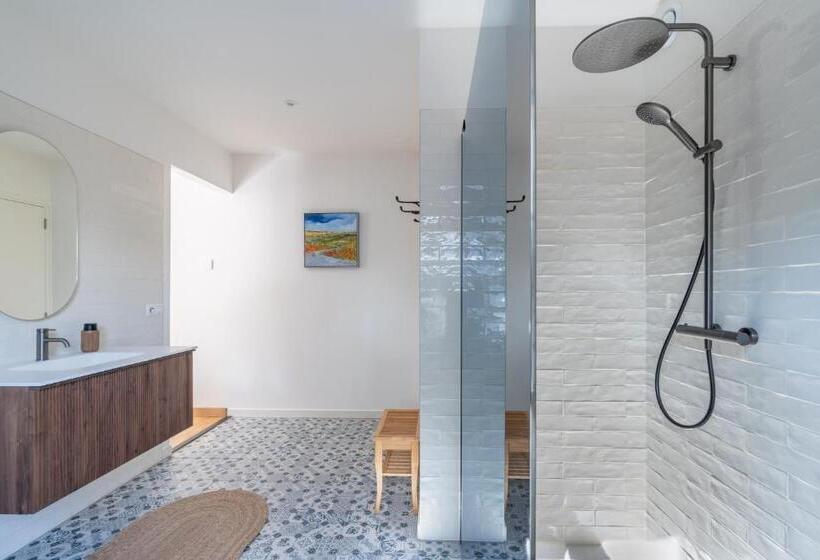 住宿加早餐  Gastsuite Het Duinroosje Met Hottub Op Het Privé Terras!