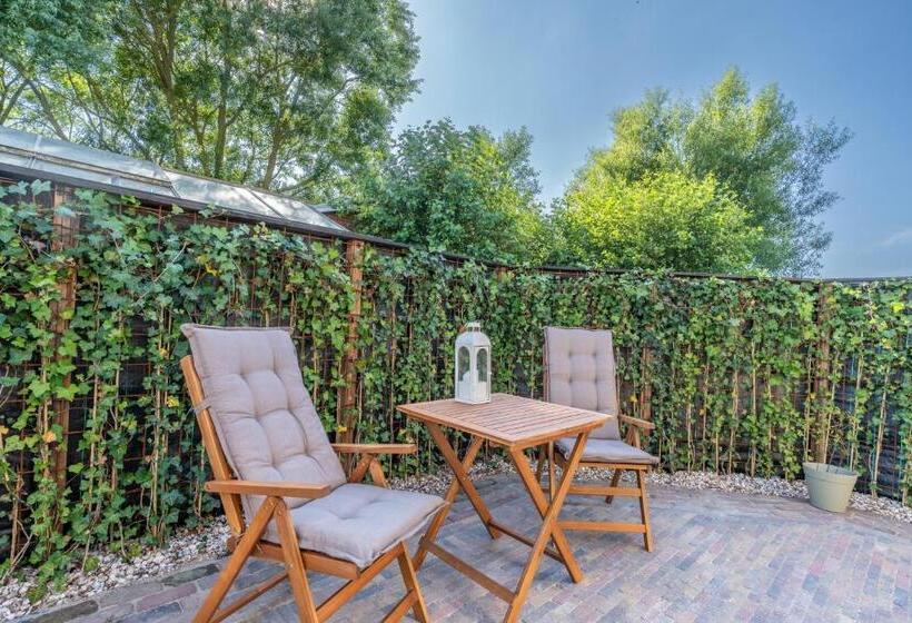 住宿加早餐  Gastsuite Het Duinroosje Met Hottub Op Het Privé Terras!