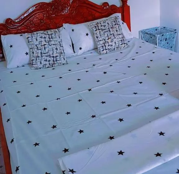 تختخواب و صبحانه Southside Apartment