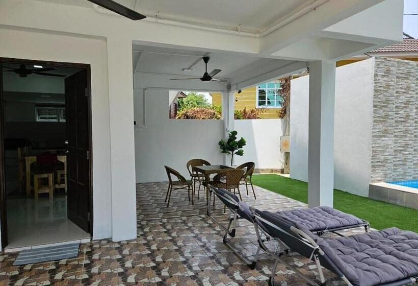 Canal River Riverfront Homestay Jalan Pengkalan Chepa Kota Bharu