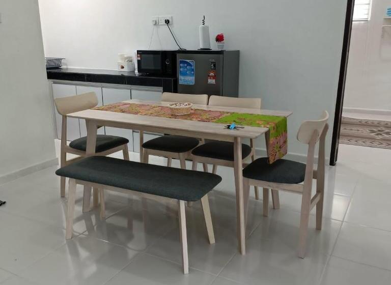 Canal River Riverfront Homestay Jalan Pengkalan Chepa Kota Bharu