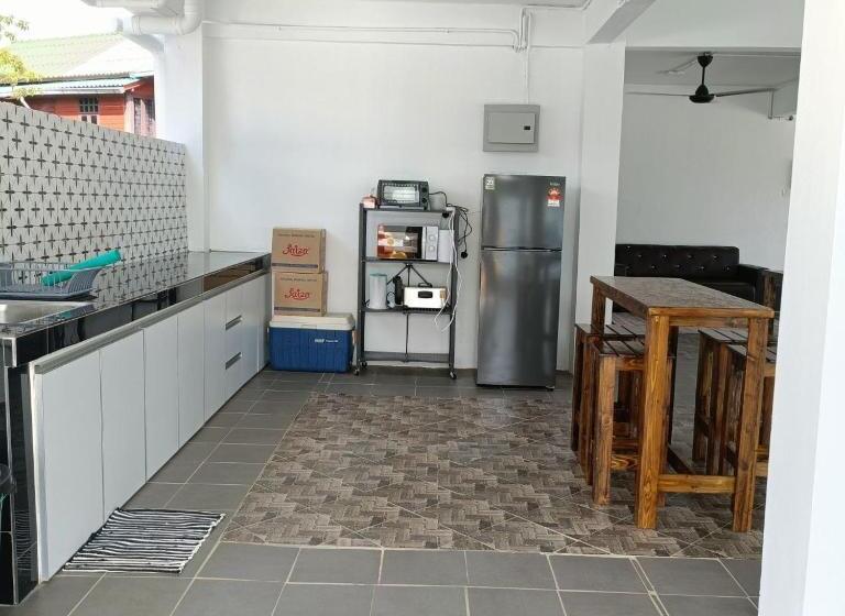 Canal River Riverfront Homestay Jalan Pengkalan Chepa Kota Bharu