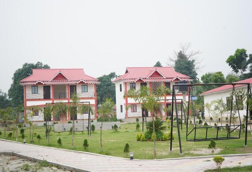 Hotel Gangotri Resort