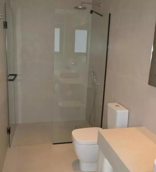 هتل Leondiana Boutique