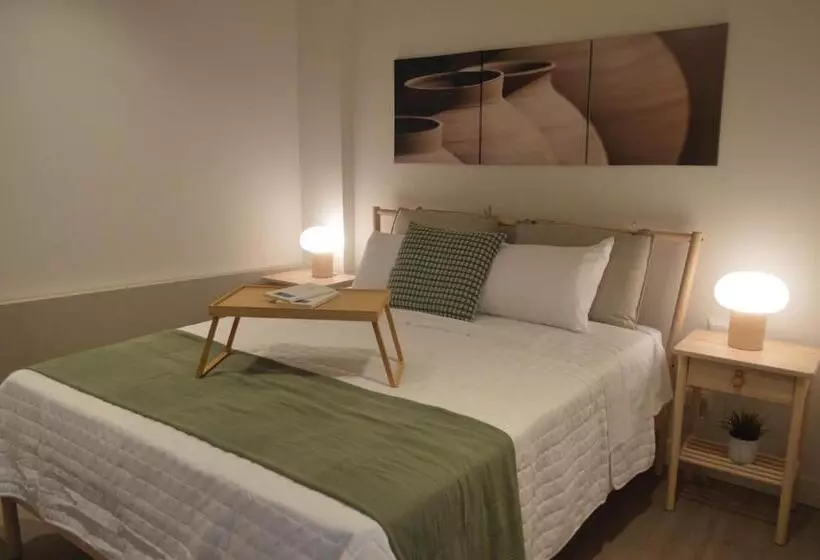 هتل Leondiana Boutique