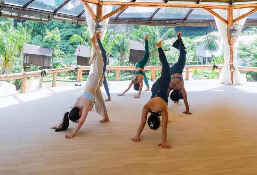 ホテル Voasis Valley Krabi   Natural Resort