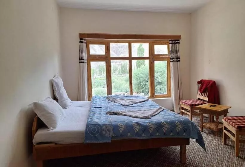 ペンション Gyalson Guest House Ladakh By Lexstays