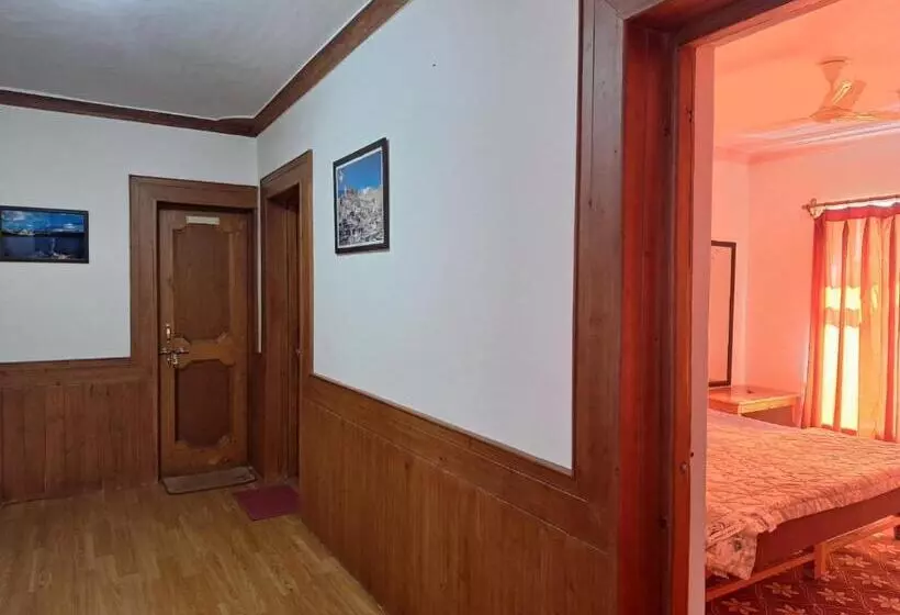 ペンション Gyalson Guest House Ladakh By Lexstays