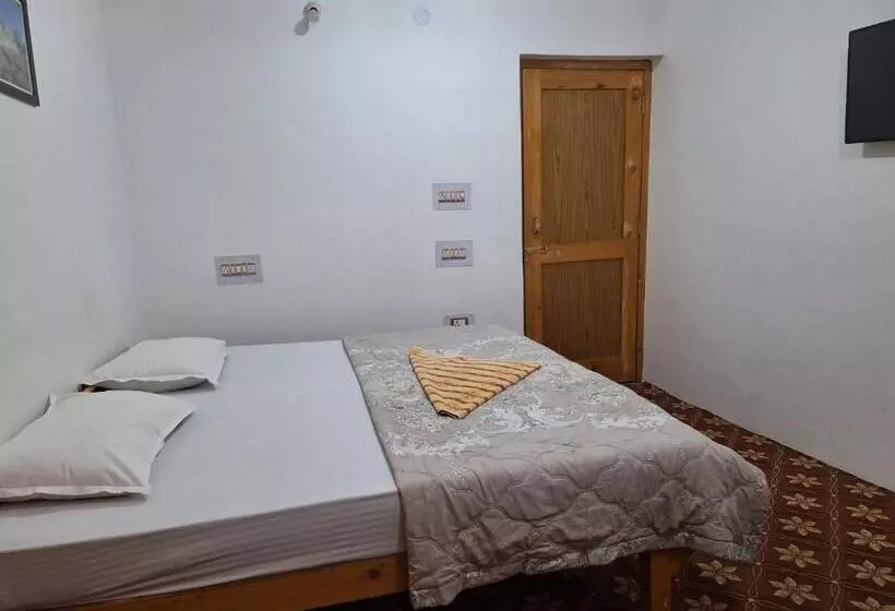 ペンション Gyalson Guest House Ladakh By Lexstays
