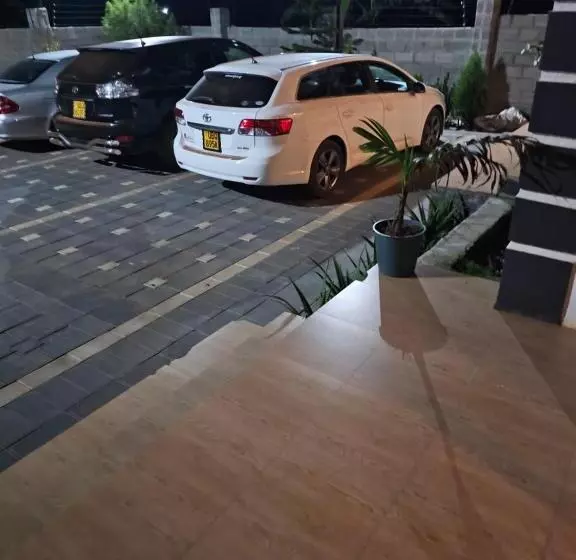 پانسیون Muguet By The Ibiscot