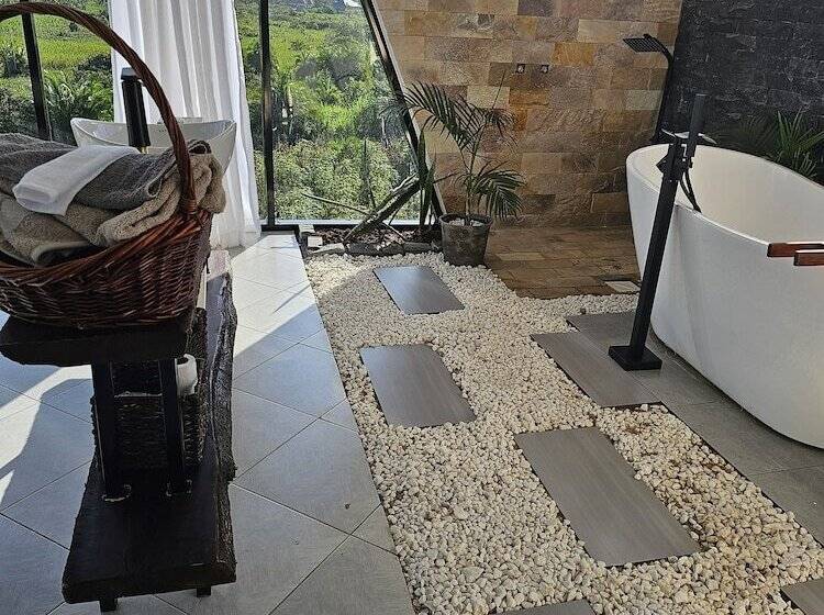 پانسیون Muguet By The Ibiscot