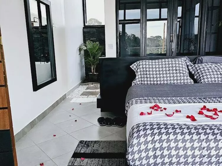 پانسیون Muguet By The Ibiscot