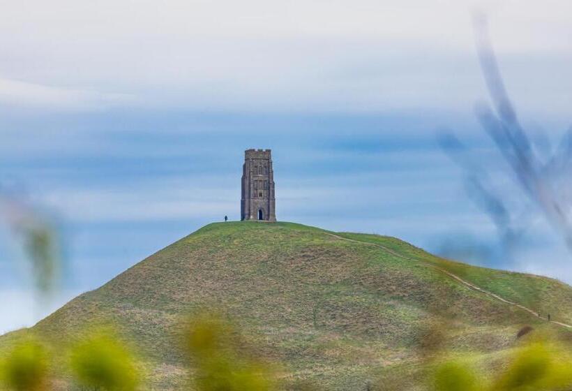 پانسیون Flat In Glastonbury 10