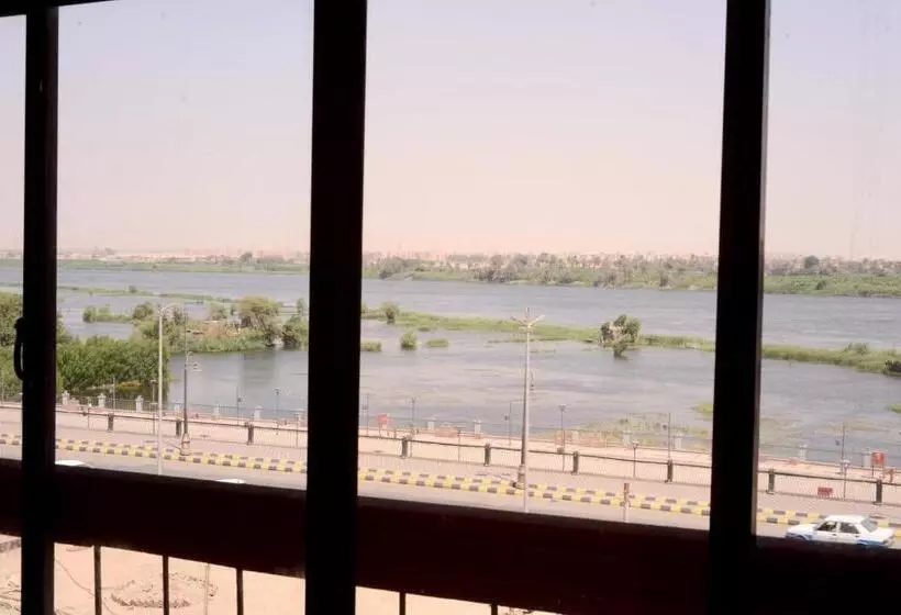 فندق مركز الموتمرات بنى سويف