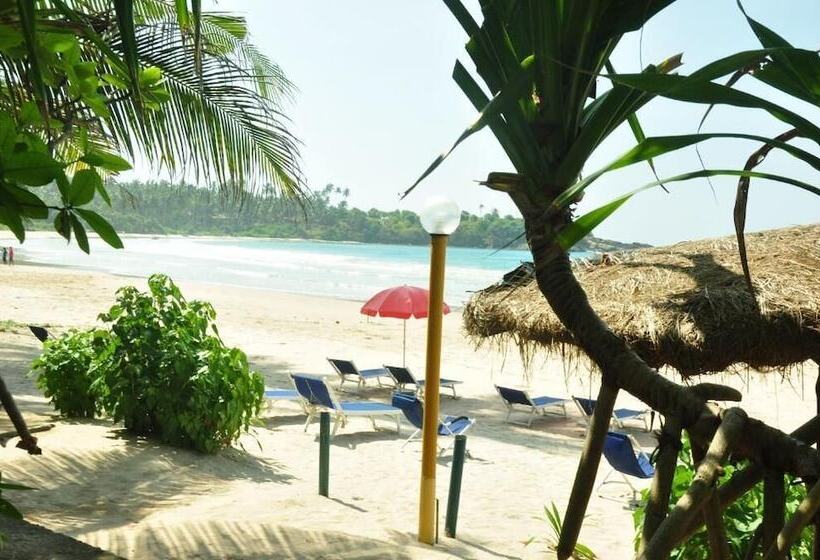 Amaya Beach Hotel Dikwella