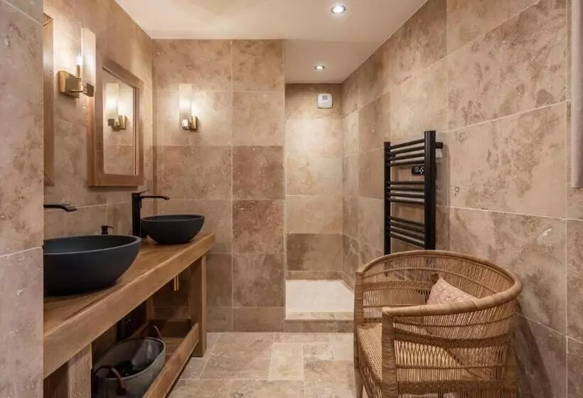 ベッドアンドブレックファースト Le Cellier & Spa