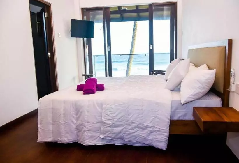 Aamiaismajoitus (B&B) Surfside Serenity