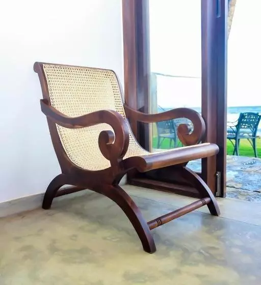 Aamiaismajoitus (B&B) Surfside Serenity