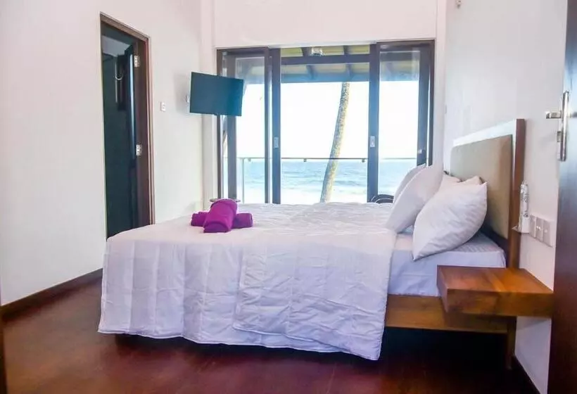 Aamiaismajoitus (B&B) Surfside Serenity
