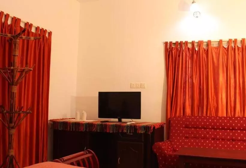 Hillview Beach Resort