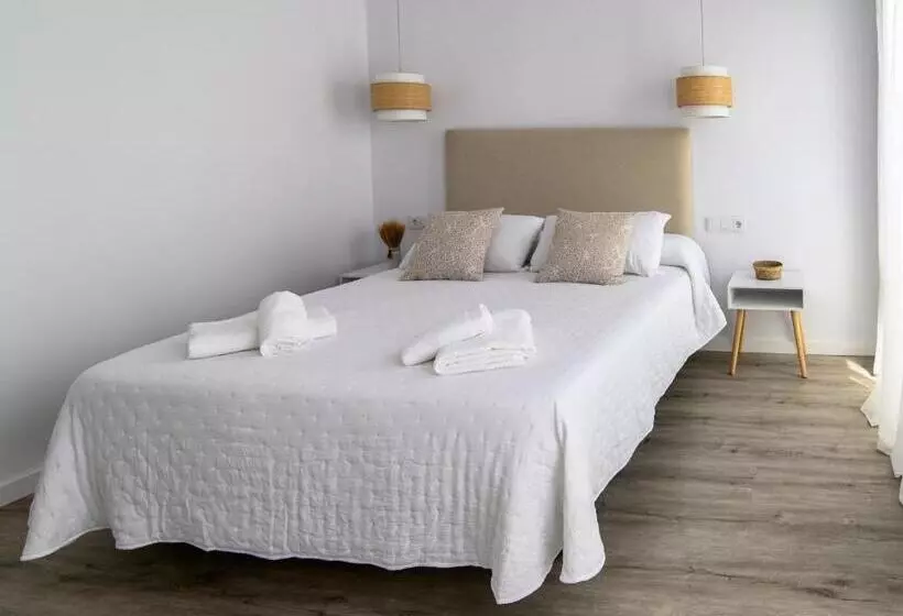 ホテル Antonella Suites