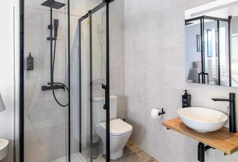 ホテル Antonella Suites