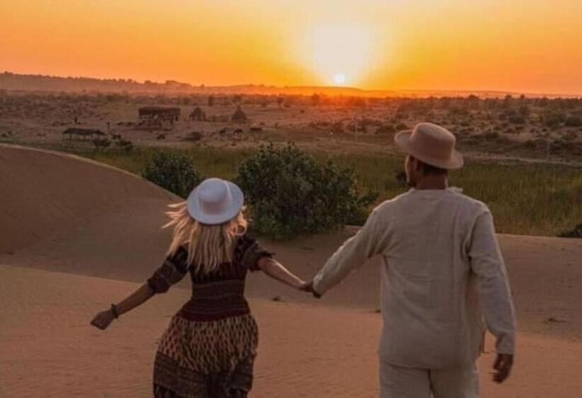 בית מלון כפרי Yatra Desert Camp