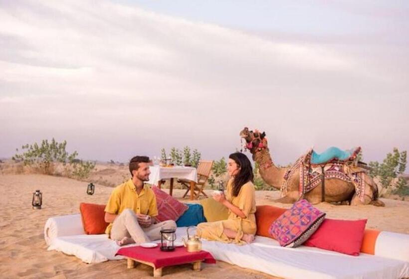 בית מלון כפרי Yatra Desert Camp