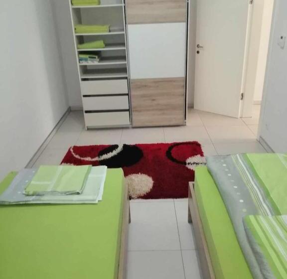 پانسیون Apartman Stan Na Dan Bosanska Otoka