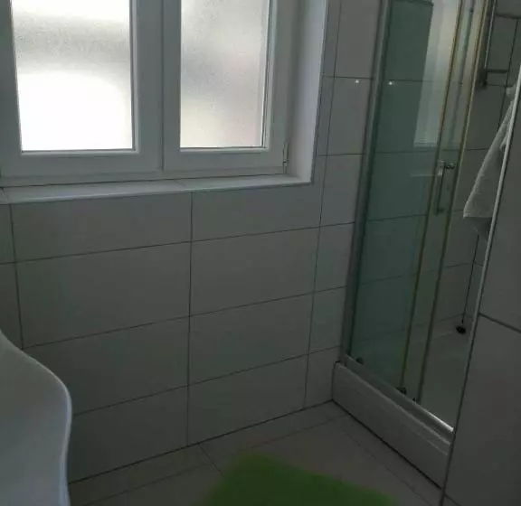 پانسیون Apartman Stan Na Dan Bosanska Otoka