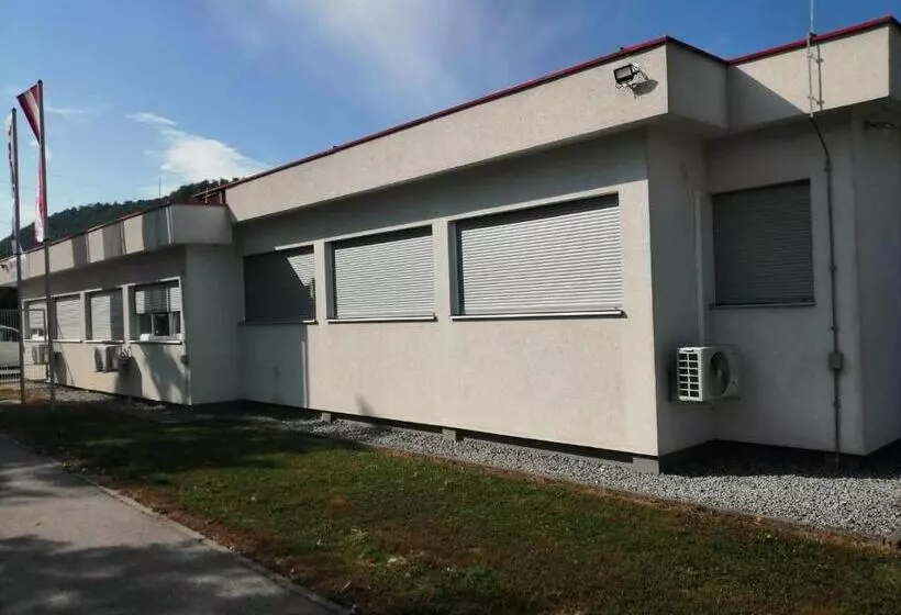 پانسیون Apartman Stan Na Dan Bosanska Otoka