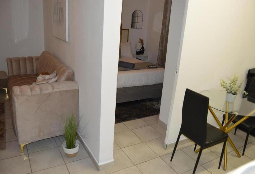 بنسيون Cozy Inn