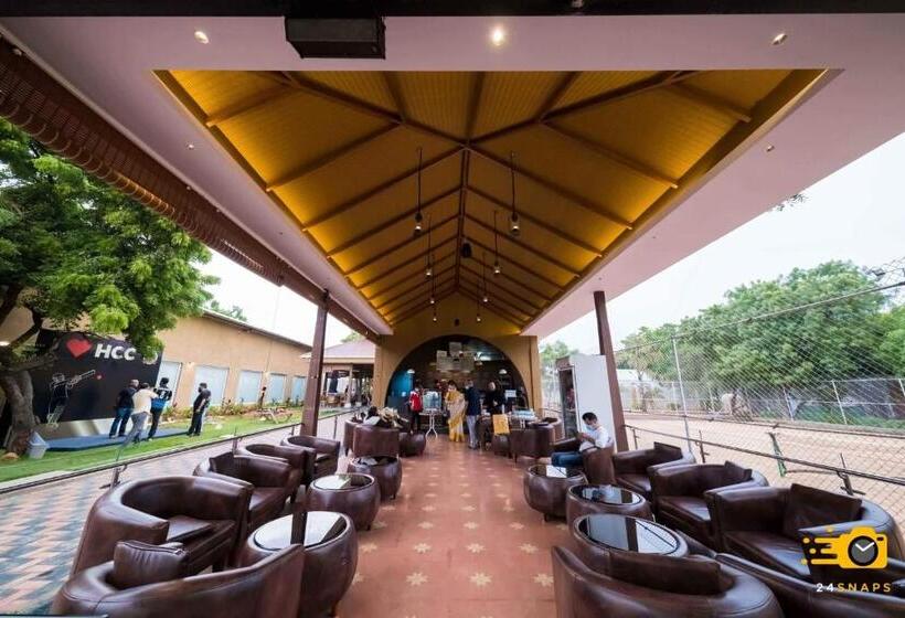 리조트 Grand Arena Sports County