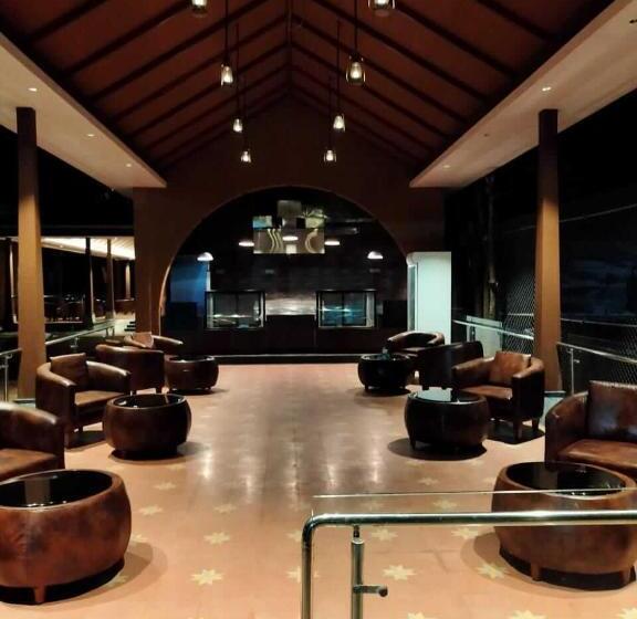 리조트 Grand Arena Sports County