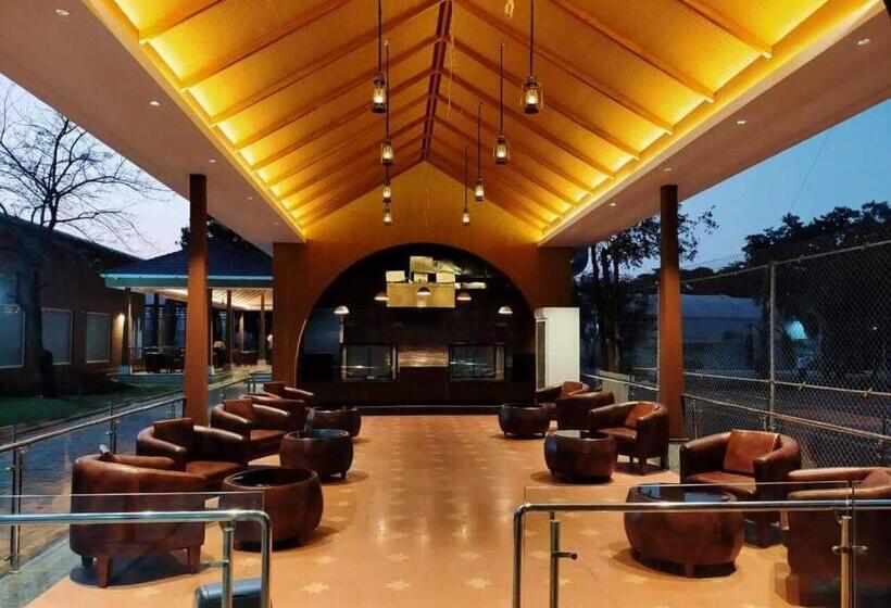 리조트 Grand Arena Sports County