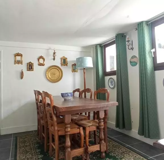 Aamiaismajoitus (B&B) Les Terrasses Chambre D Hôtes