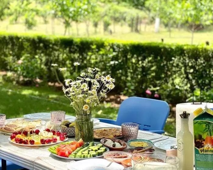 هتل Biona Farm
