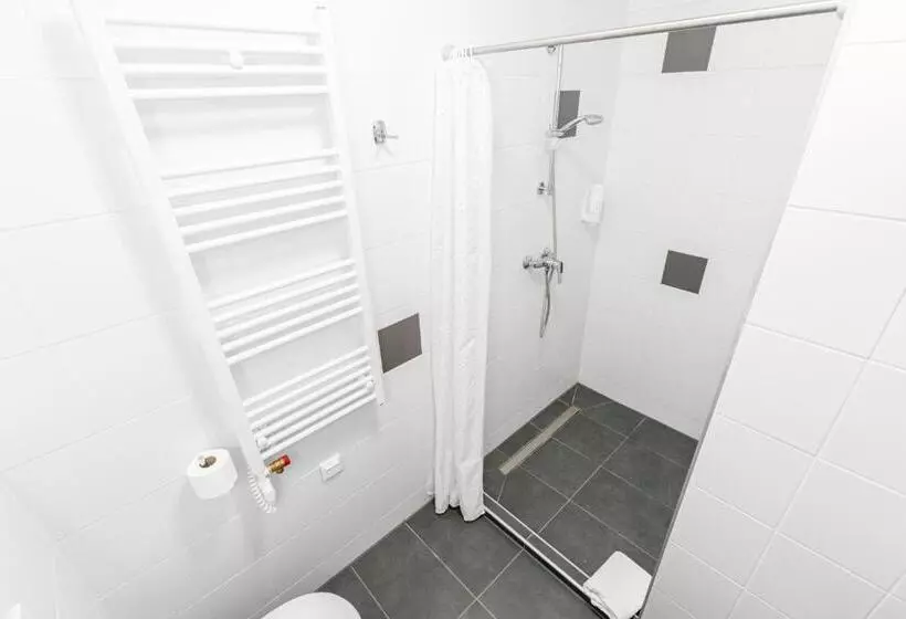 Hotelli Fehérliliom Vendégszálló