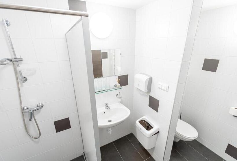 فندق Fehérliliom Vendégszálló