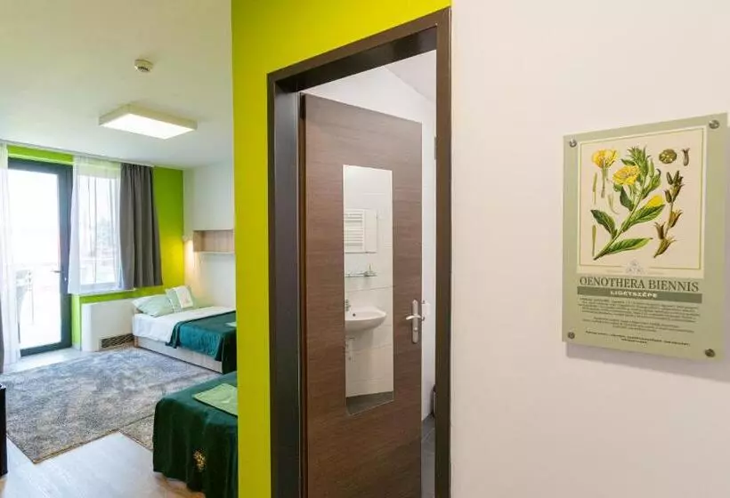 Hotelli Fehérliliom Vendégszálló