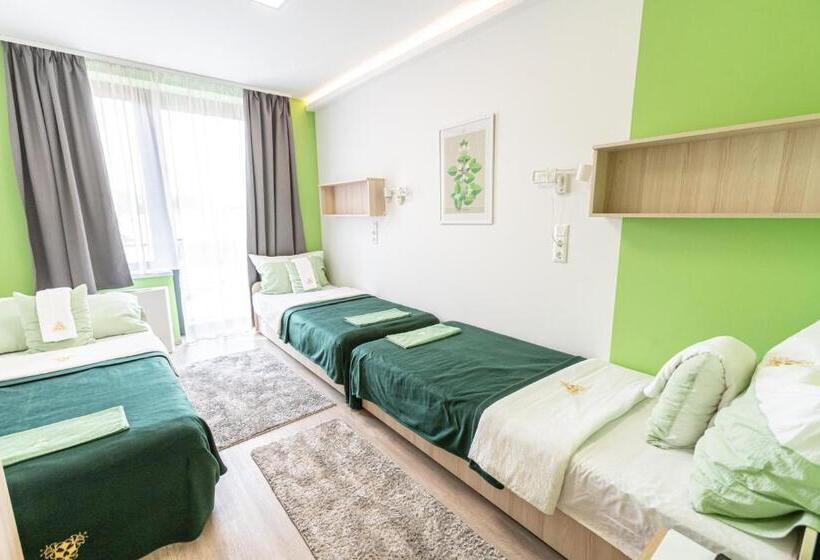 فندق Fehérliliom Vendégszálló