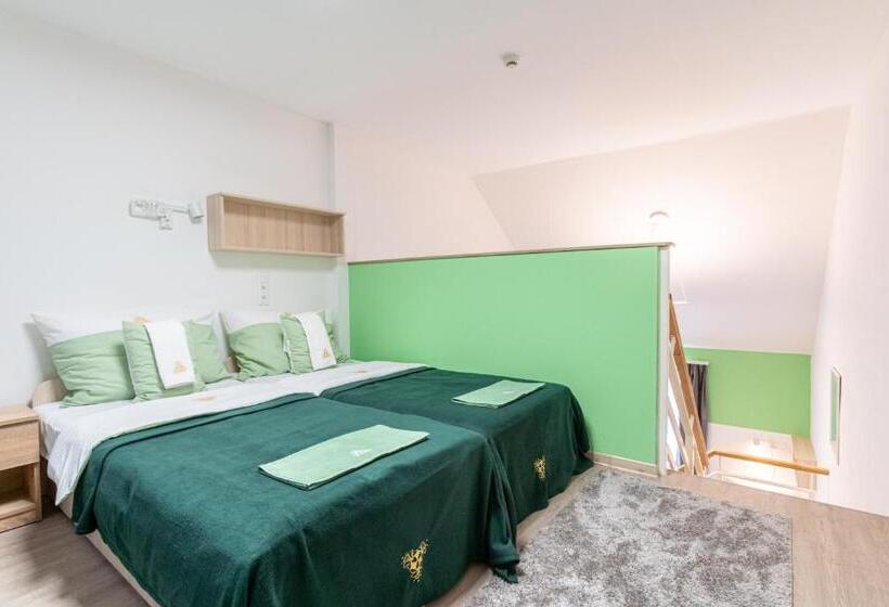 فندق Fehérliliom Vendégszálló