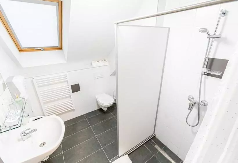 Hotelli Fehérliliom Vendégszálló