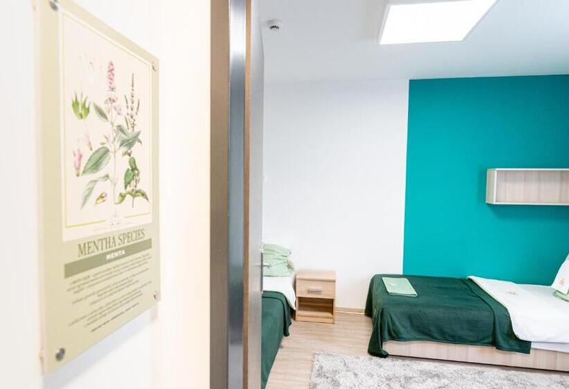 فندق Fehérliliom Vendégszálló